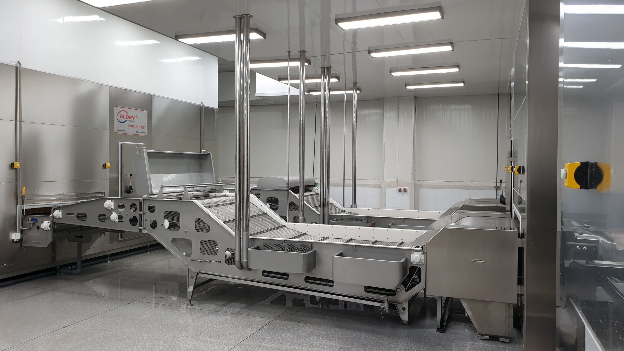 GLORY Dipping & Spraying Glazer (DSG and SG-Series) GLORY Automatic Glazer Edited